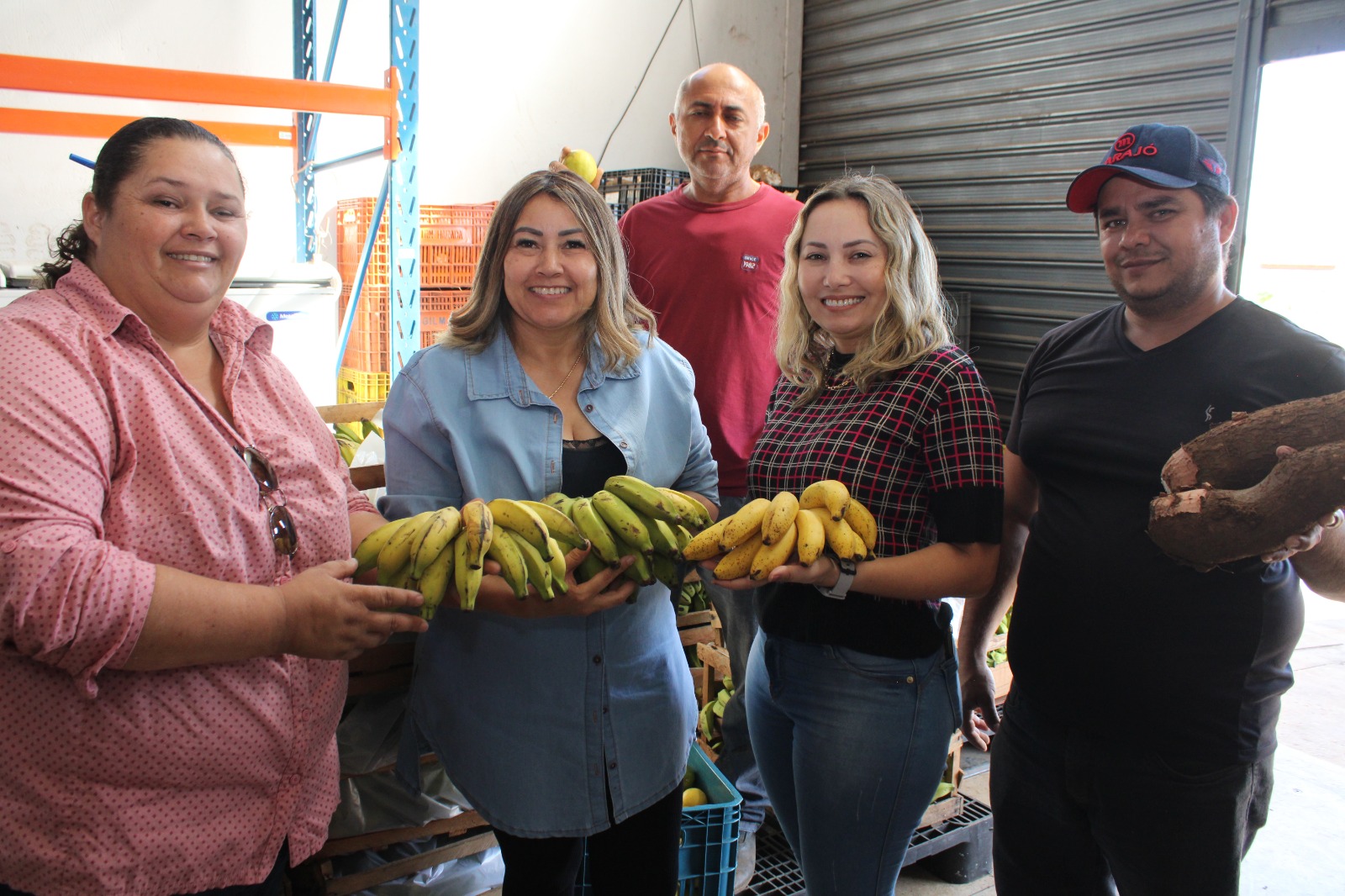 Assistência Social de Aparecida recebe alimentos da Conab