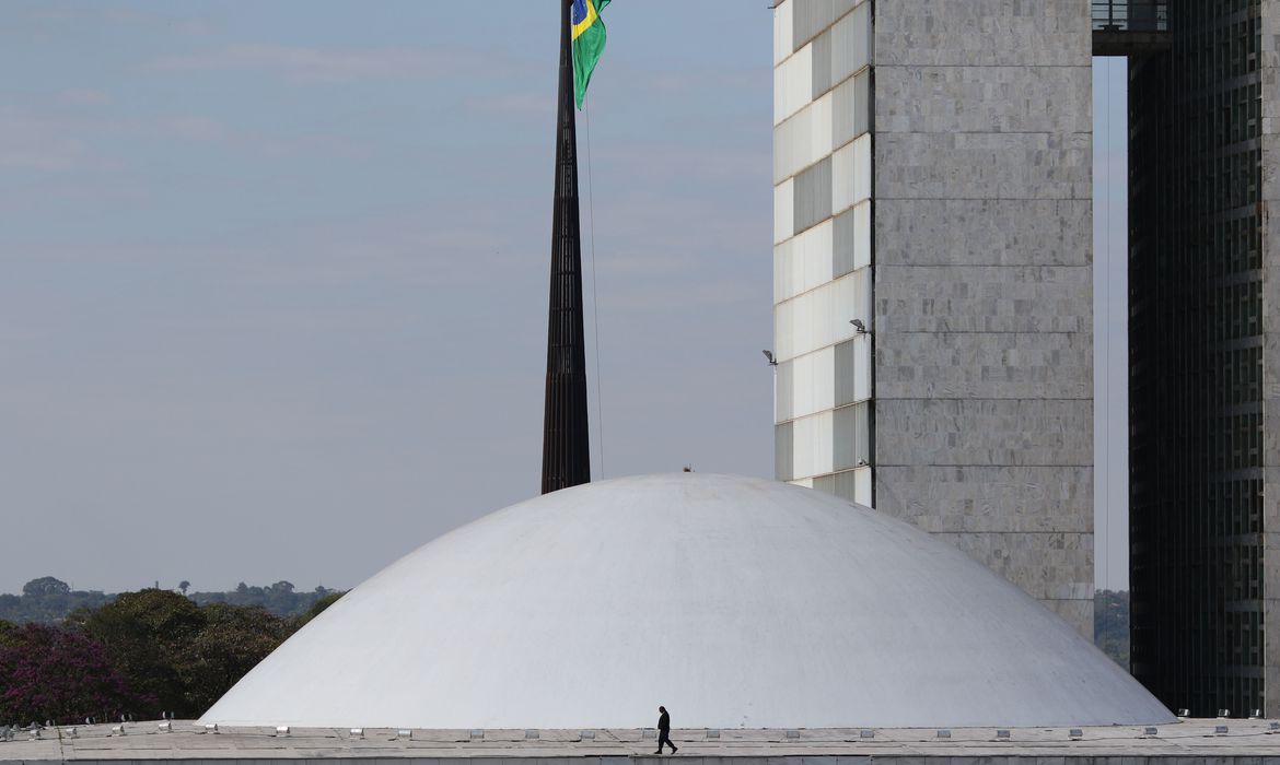 Entenda o debate sobre emendas parlamentares e Orçamento