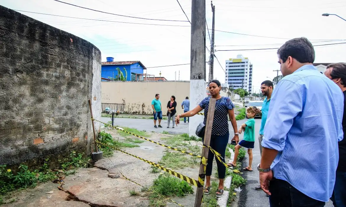 Maceió decreta estado de emergência por risco de colapso em mina