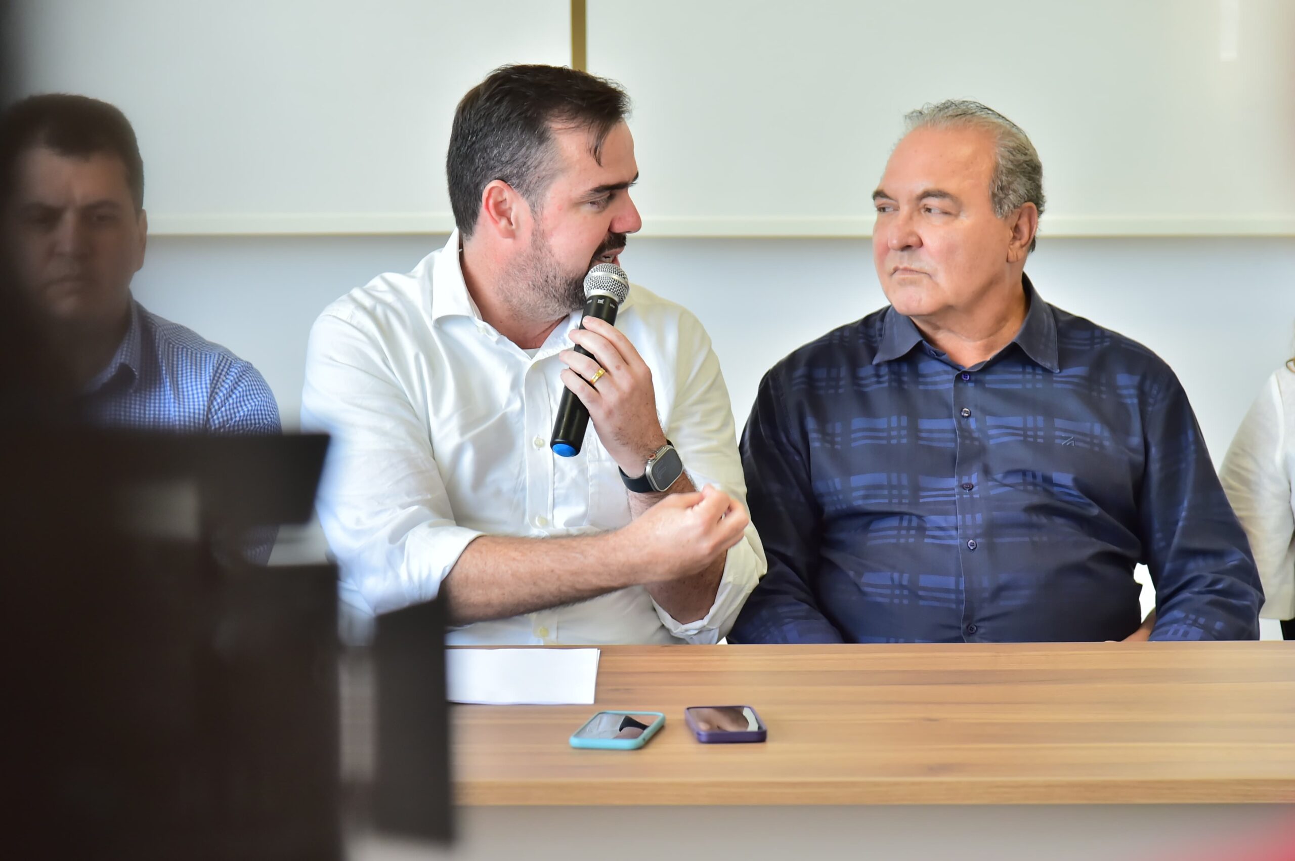 Gustavo Mendanha anuncia apoio à candidatura de Jânio Darrot
