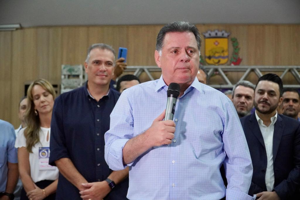 Marconi Perillo revisita passado e silencia sobre presente turbulento