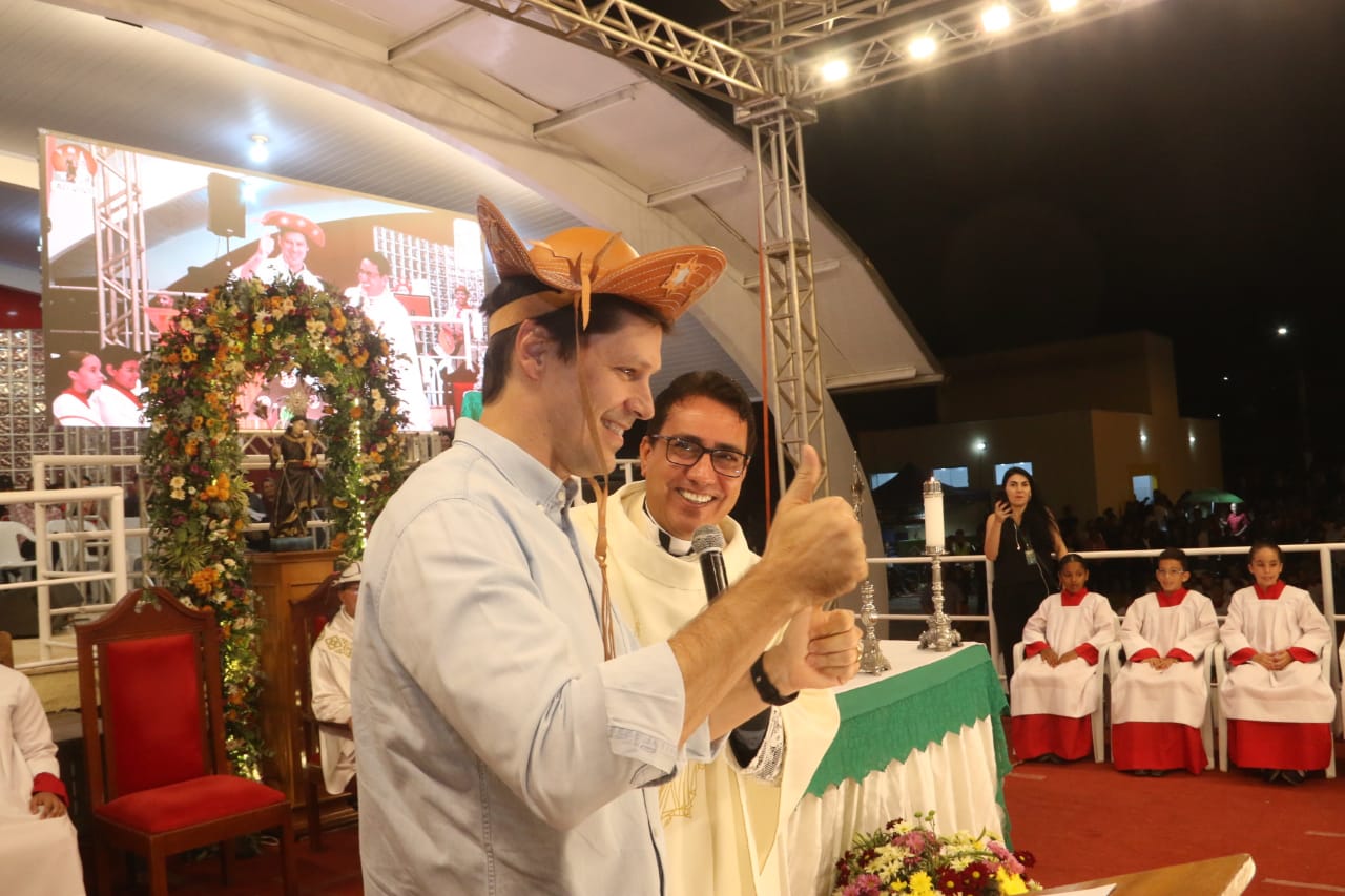 “Essa é uma das demonstrações de fé mais tradicionais de Goiás”, destaca Daniel Vilela durante a 254ª Festa do Glorioso Santo Antônio