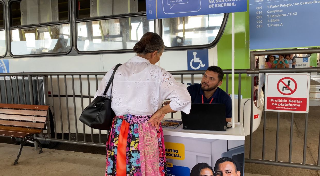 Terminal Goianira recebe força-tarefa para cadastro na Tarifa Social