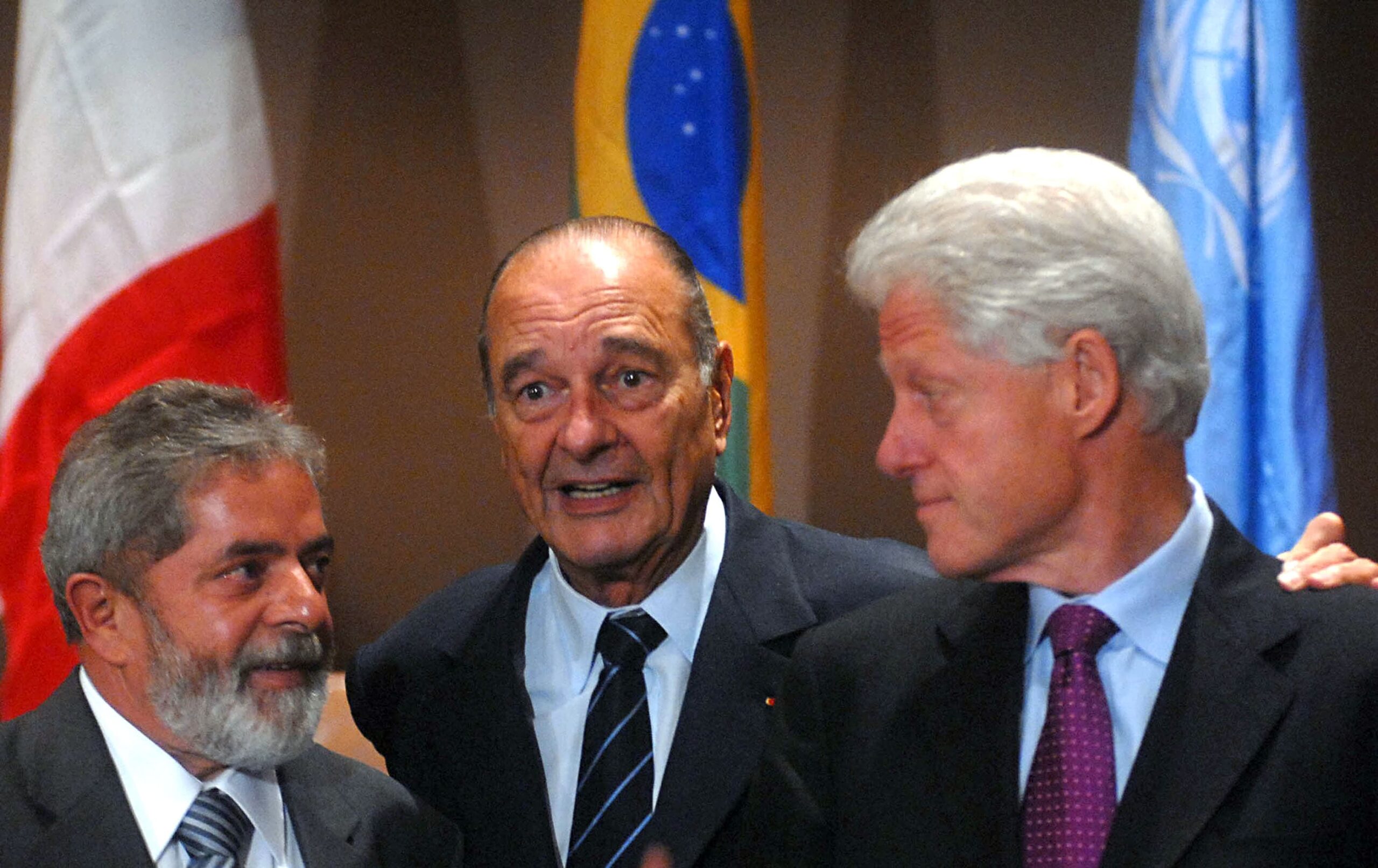 Bill Clinton convida Lula para evento sobre mudanças climáticas em NY