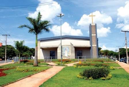 Nome de praça entre as avenidas T-10 e T-11 será homenagem ao pároco da Igreja Nossa Senhora Rosa Mística