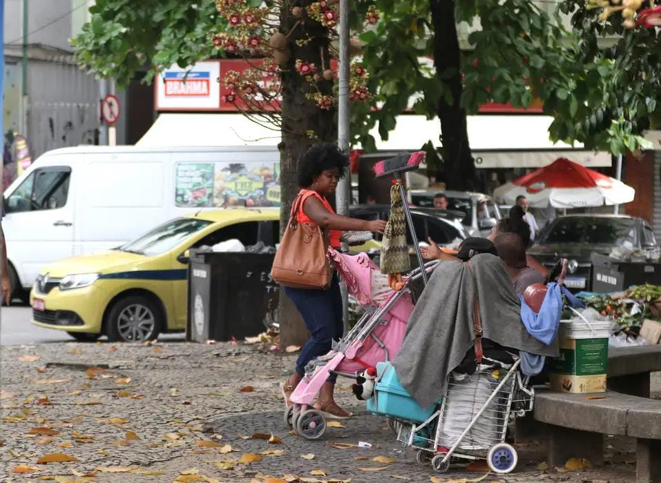 Eleições 2024: pessoas em situação de rua, um problema de todos