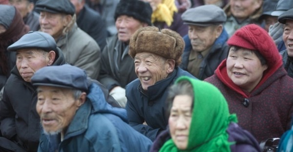 China anuncia aumento gradual da idade de aposentadoria para enfrentar crise demográfica