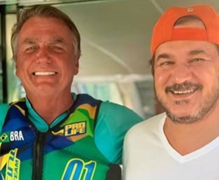 Presidente do União Brasil passa final de semana com Bolsonaro em Angra dos Reis