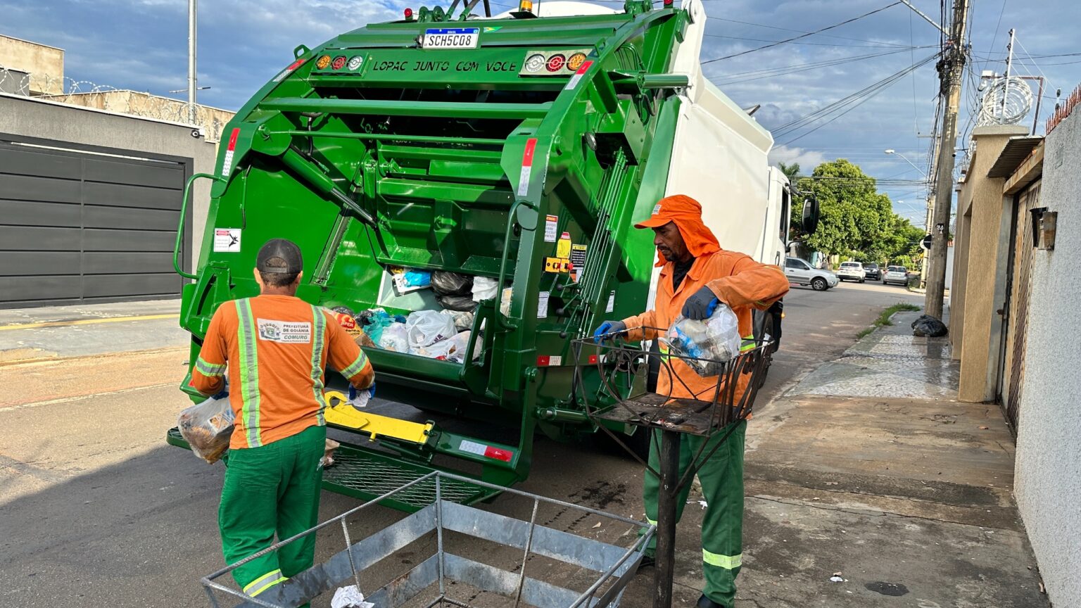 Prefeitura de Goiânia começará a cobrar taxa de lixo em julho; valor será de R$ 21,50 por imóvel