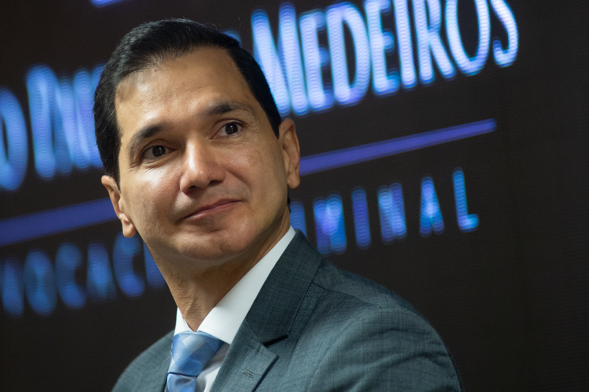 Pedro Paulo de Medeiros assume vaga no TRE-GO
