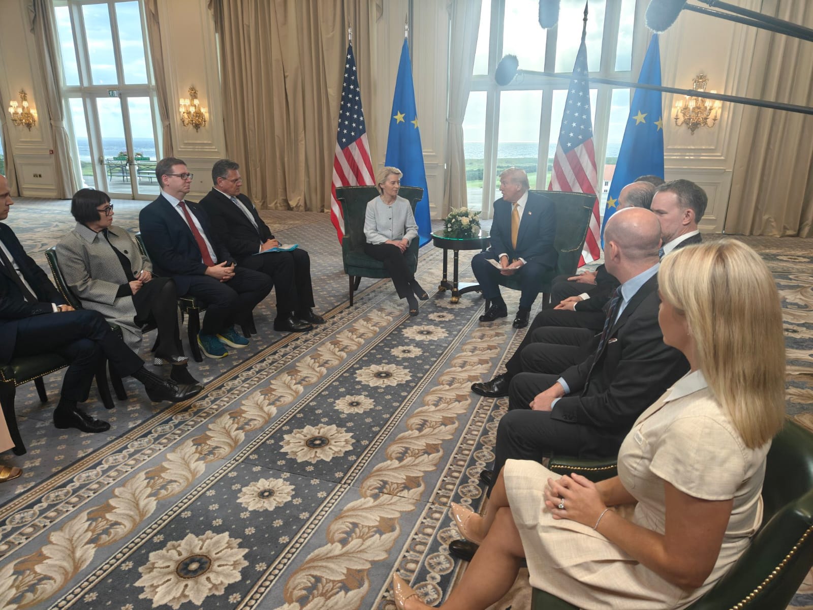 Europa recua e aceita acordo com Trump, mas admite que promessa de US$ 600 bi não é garantida