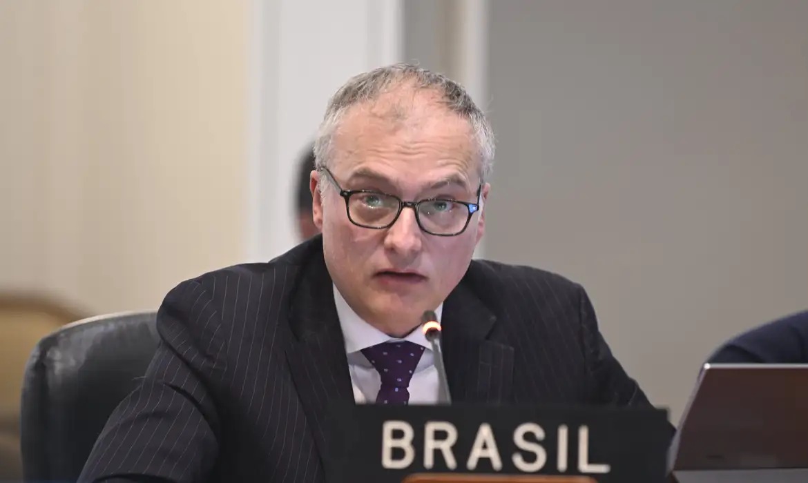 Brasil chama sequestro de Maduro de afronta gravíssima na OEA