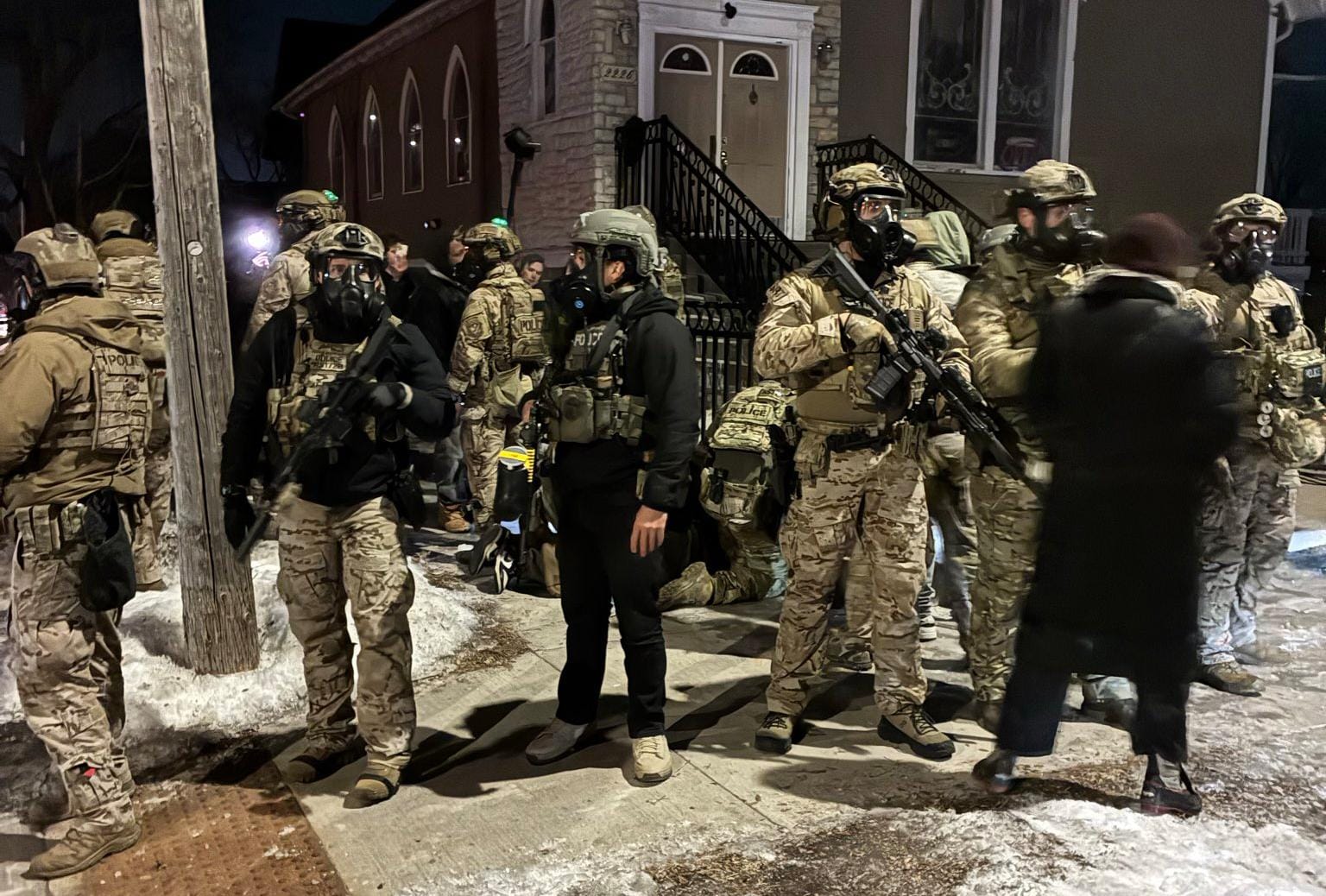 Trump ameaça usar lei rara para enviar tropas aos protestos em Minneapolis
