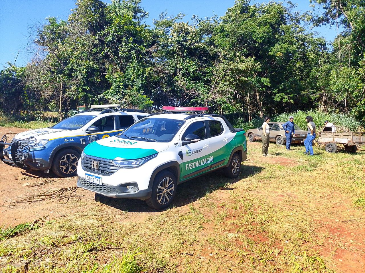 Descarte irregular em Aparecida leva a flagrante e multa de R$ 5 mil