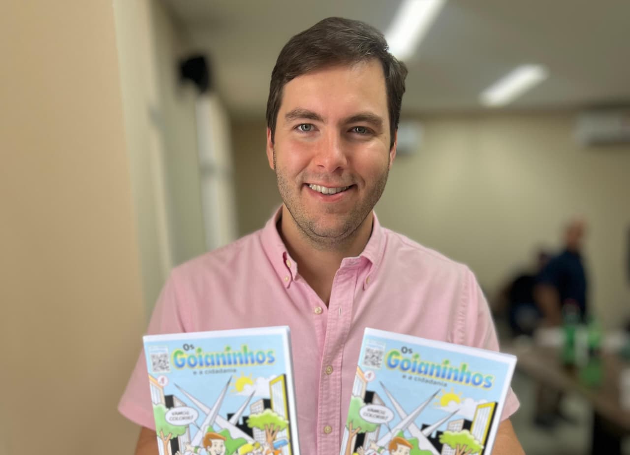 Vereador Lucas Kitão lança “Os Goianinhos”, cartilha de colorir sobre cidadania