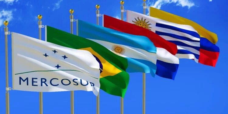 Mercosul-UE avança e pressiona Brasil