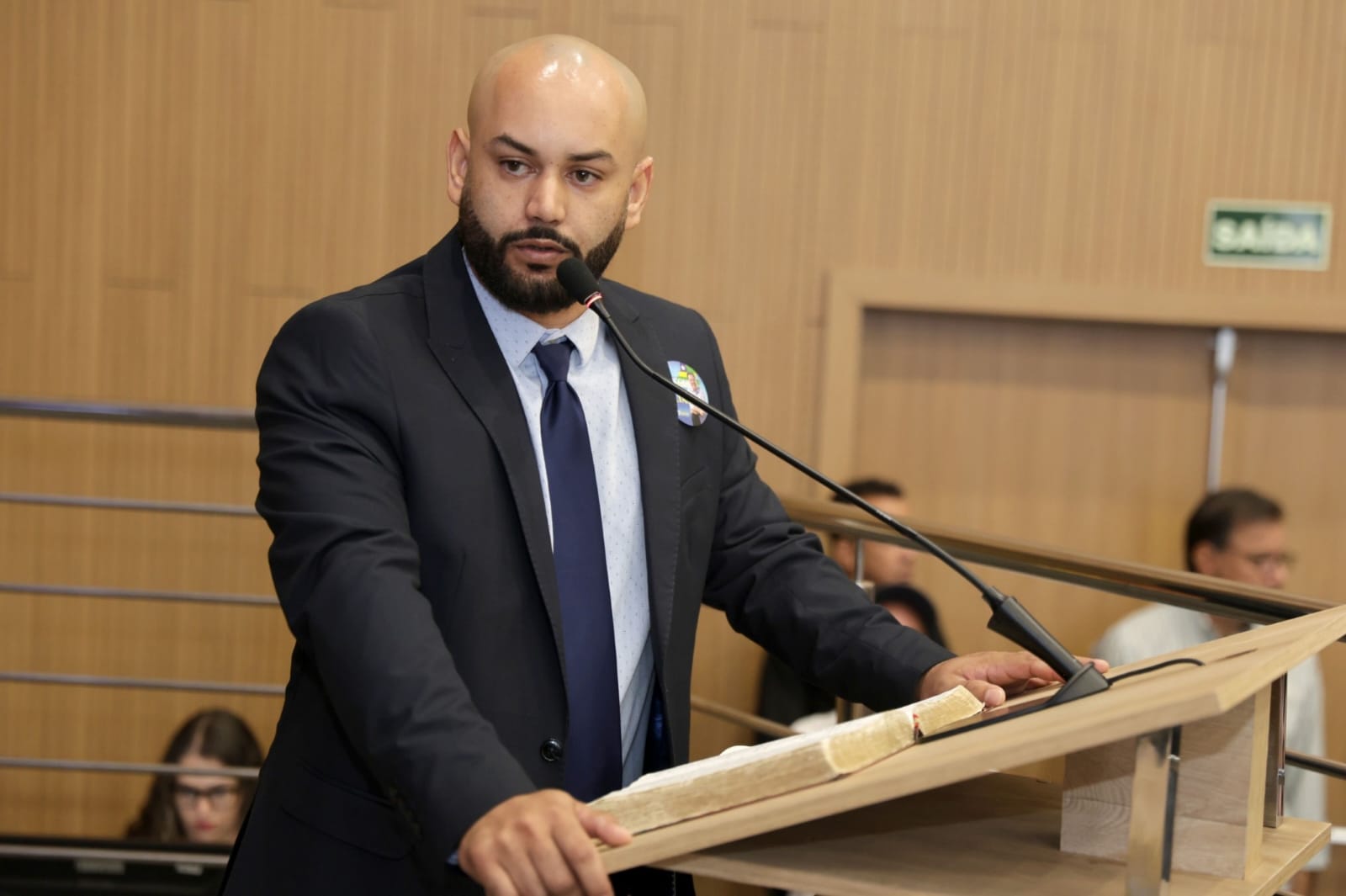 Vereador Lipe Gomes apresenta três projetos lei nos primeiros meses de 2026 e reforça compromisso com bem-estar da população de Aparecida