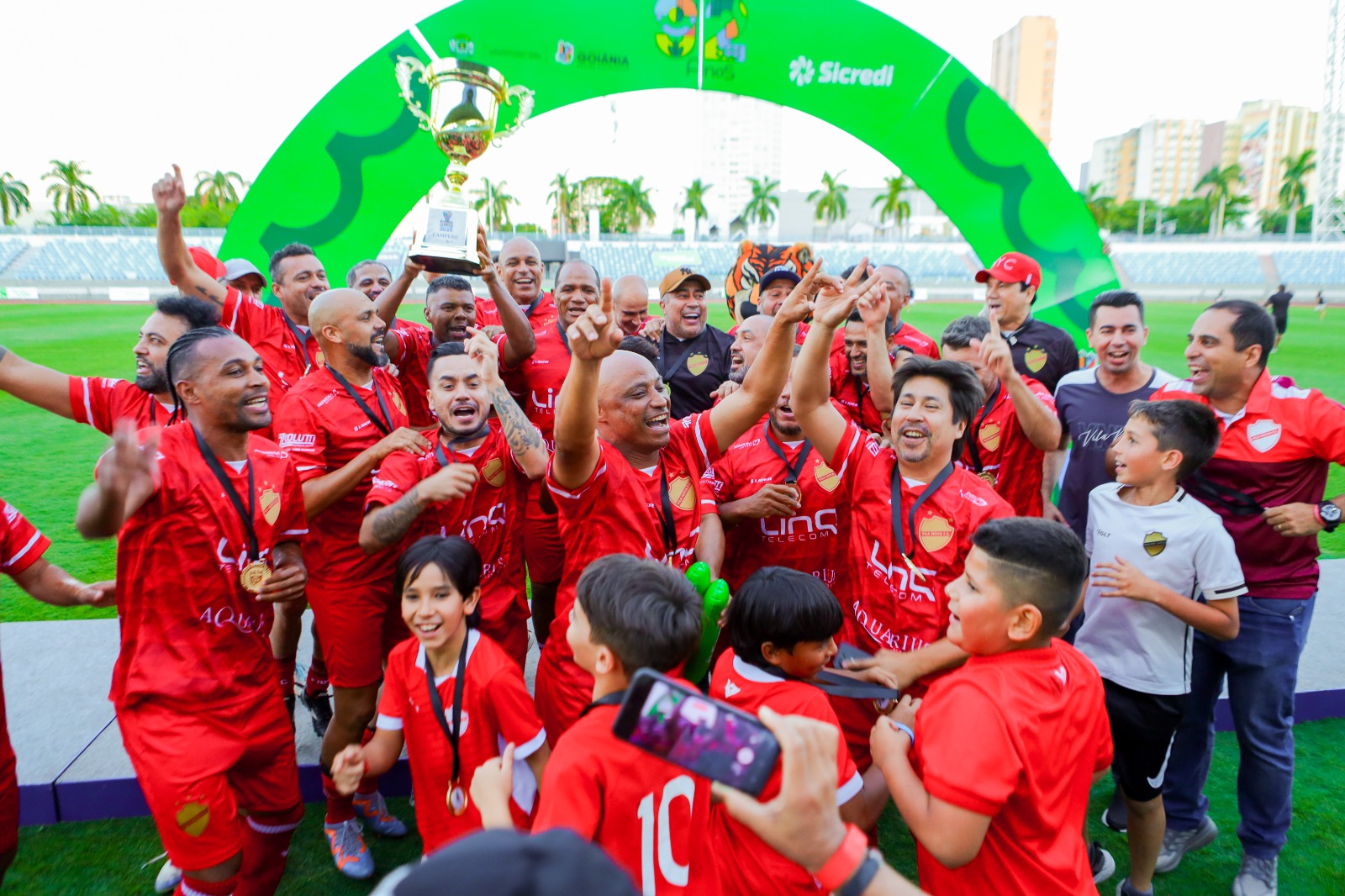 Prefeitura e clubes definem realização da Copa Cidade Goiânia Master 2026