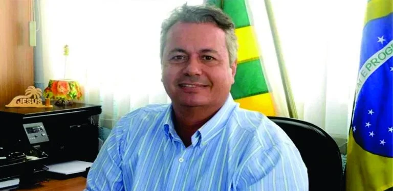 Contas de ex-prefeito Naçoitan Leite são reprovadas por mau uso de R$ 5 milhões