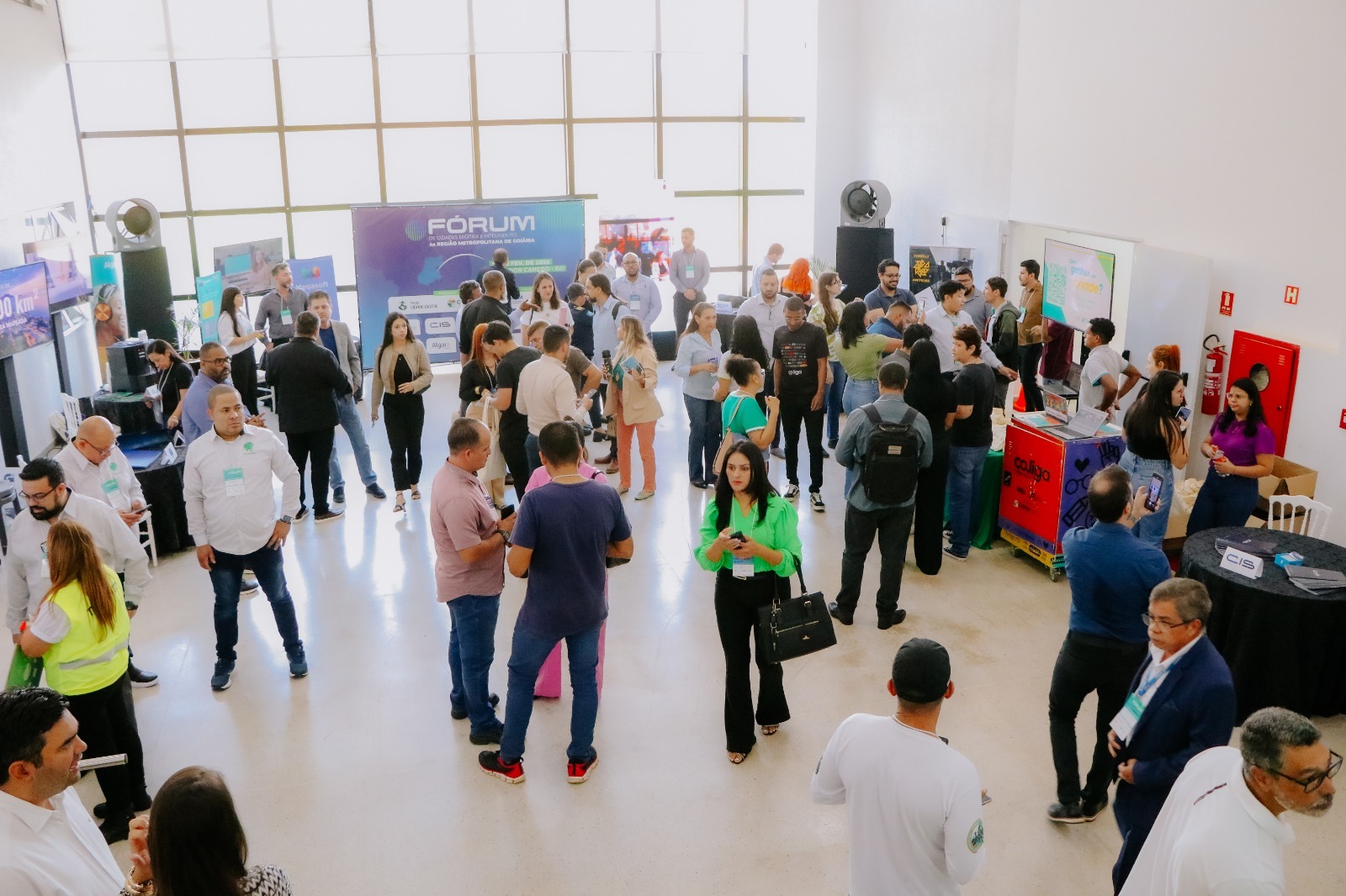 Senador Canedo sedia Fórum de Cidades Digitais e reafirma protagonismo regional em inovação pública