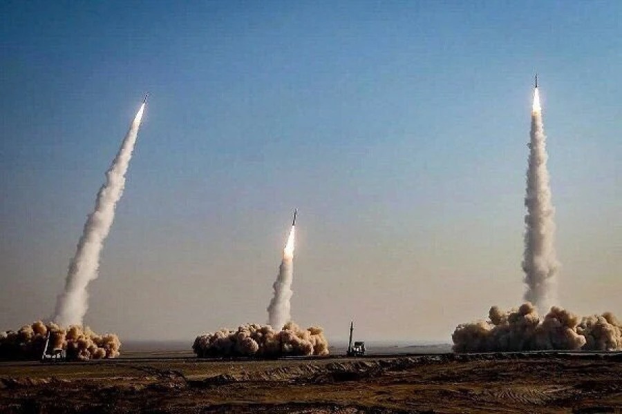Tensão no Oriente Médio: OTAN abate míssil balístico lançado pelo Irã contra a Turquia