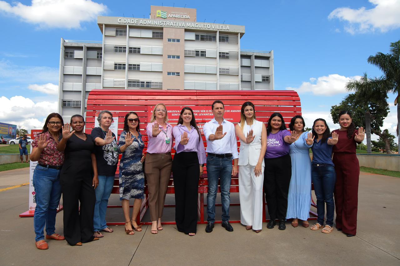 Gestão Vilela reforça enfrentamento à violência contra a mulher com instalação do Banco Vermelho