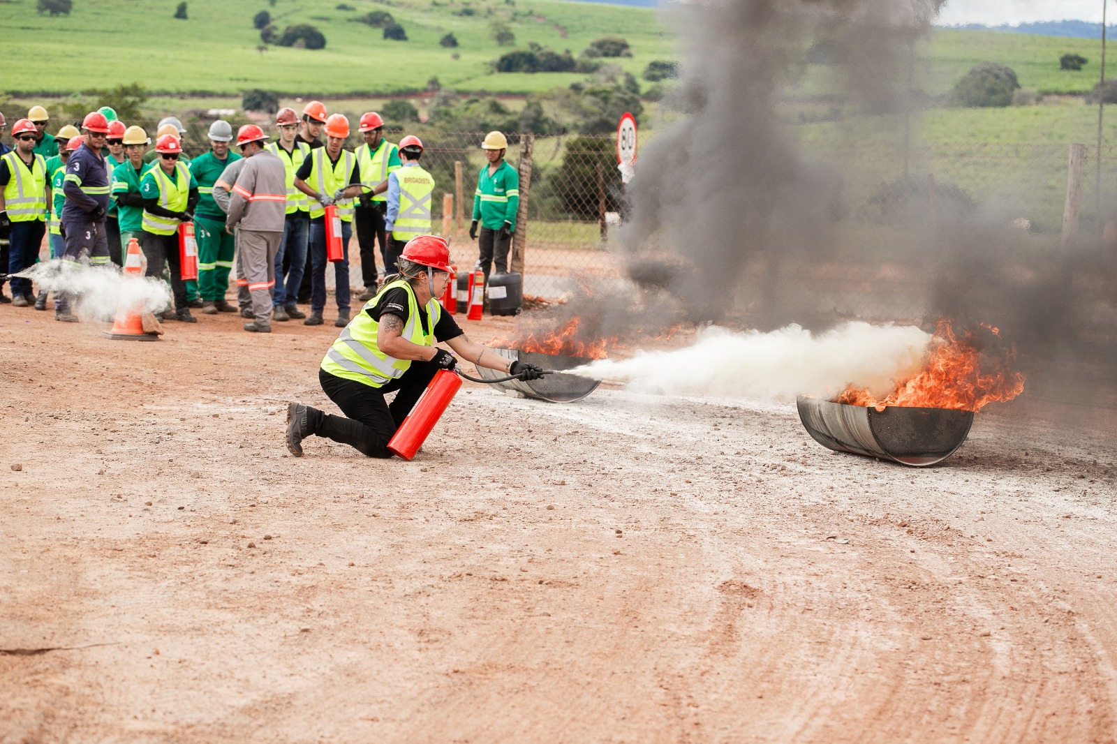 Segurança em foco: CRV Industrial capacita nova brigada de incêndio