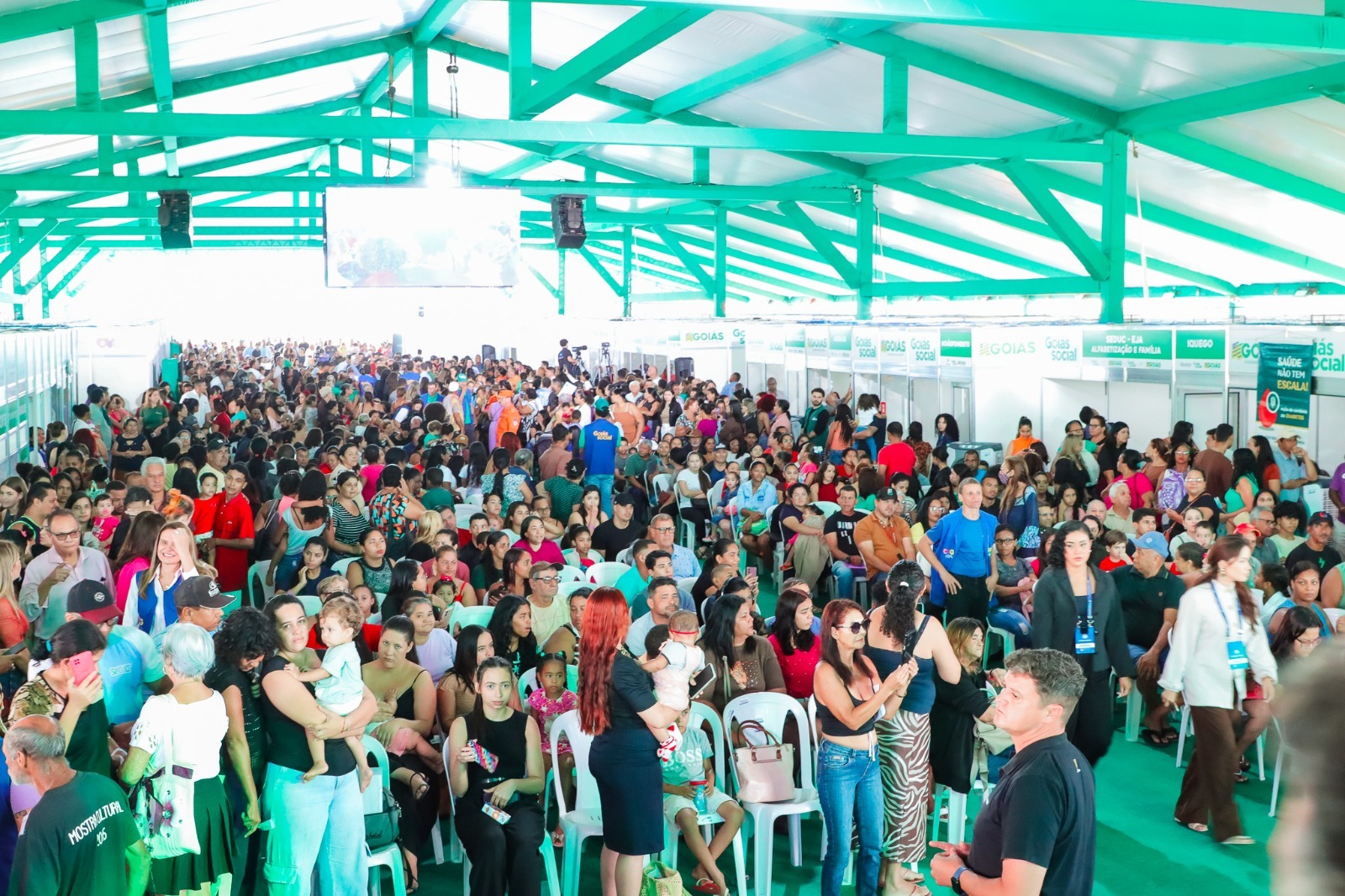 Goiás Social em Ação tem início com alta demanda em Senador Canedo