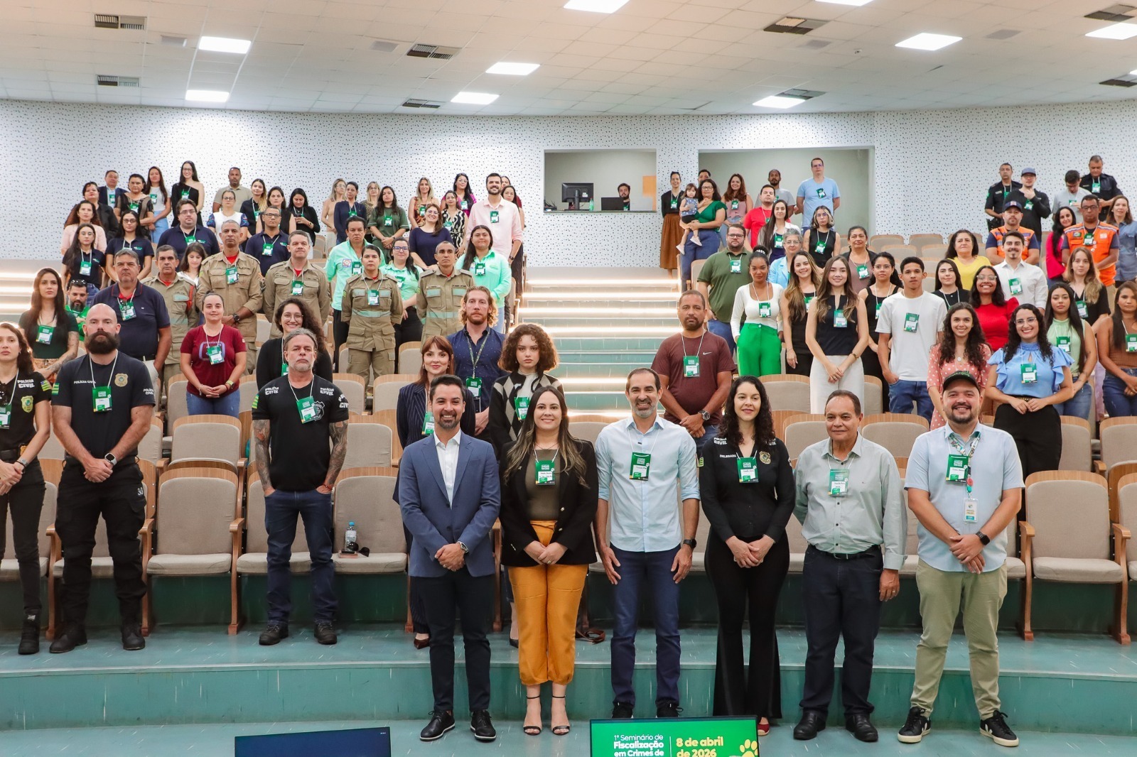 Senador Canedo promove em seminário sobre fiscalização de maus-tratos contra animais