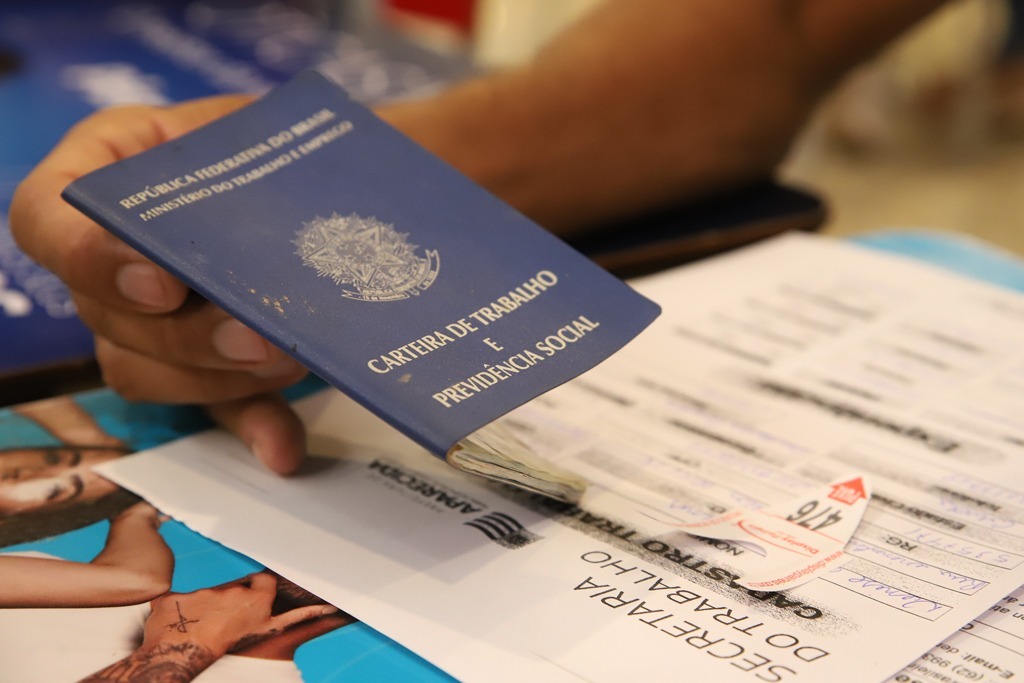 Empresas de Aparecida ofertam 1.845 vagas de emprego por meio do SIME nesta semana