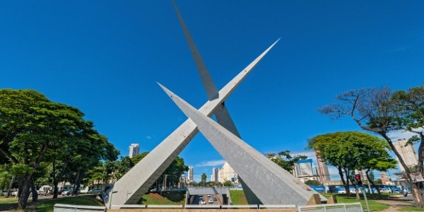 Mabel lança reforma de monumentos na Avenida 85