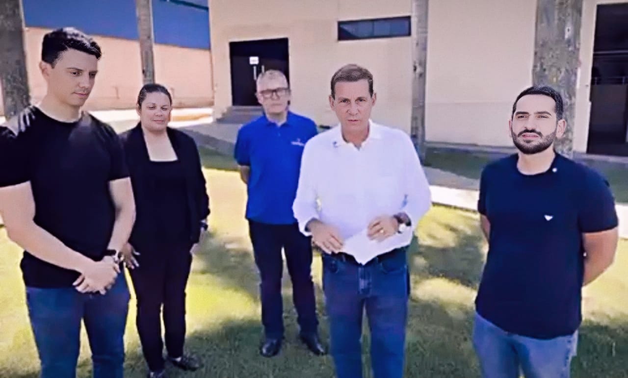 Incêndio em fábrica de Vanderlan Cardoso atingiu linha de batata, diz senador