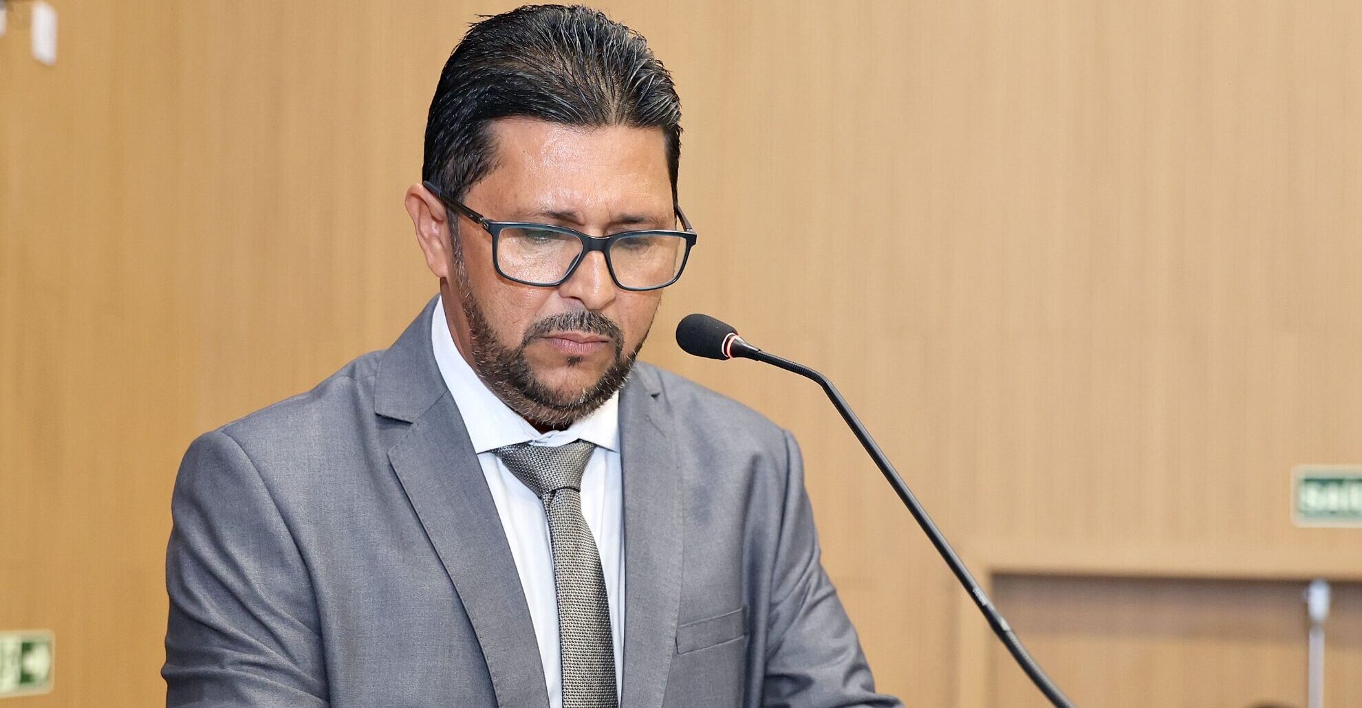 Domingos Rodrigues toma posse como vereador em Aparecida de Goiânia