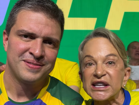 Ato do PL com Flávio Bolsonaro tem confusão com Magda e reclamação de Teófilo em Goiânia