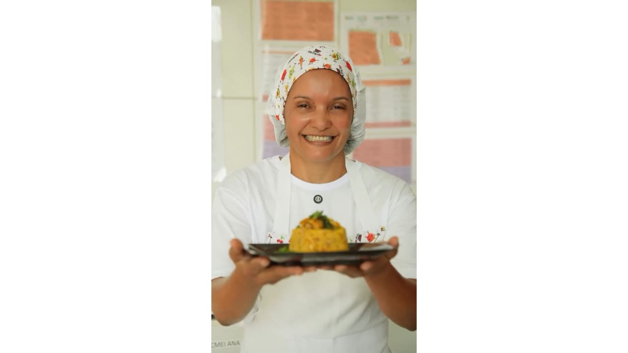 Merendeira de Rio Verde vence votação popular em concurso nacional de receitas da alimentação escolar