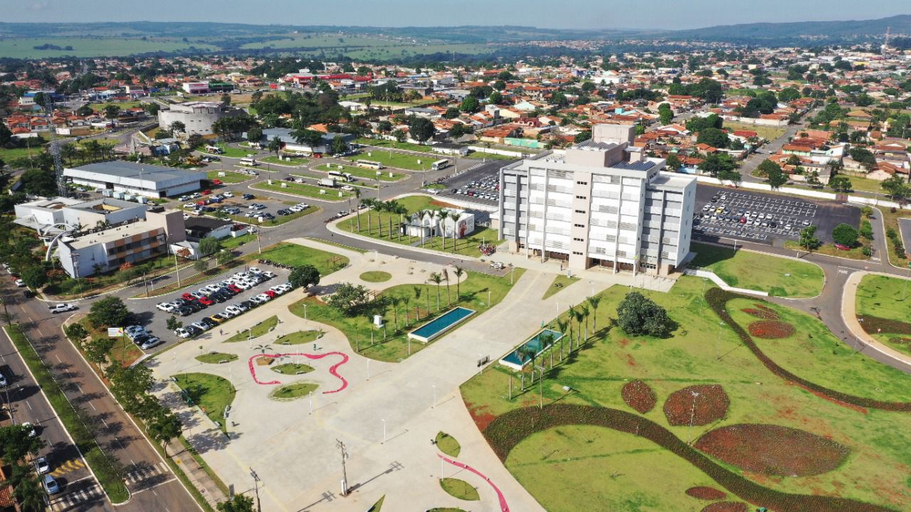 Gestão Vilela promove recuperação fiscal, e Prefeitura de Aparecida volta a ter nota Capag