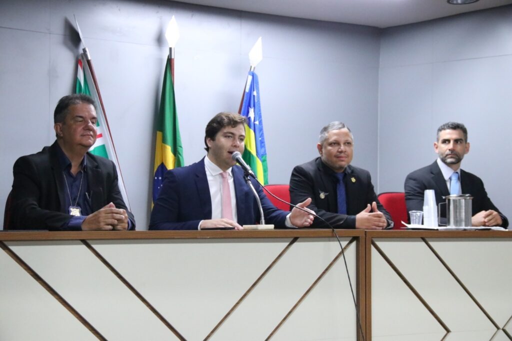 Polícia Científica na Alego é pauta defendida por Lucas Kitão