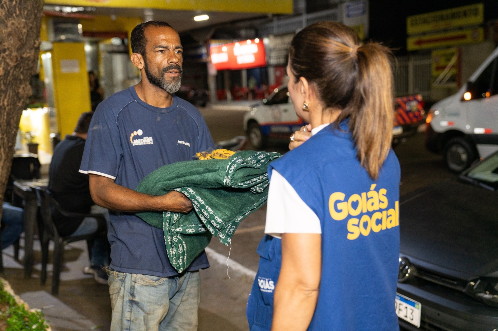 Em nova onda de frio, Governo de Goiás reforça Campanha Aquecendo Vidas e entrega 88 mil cobertores