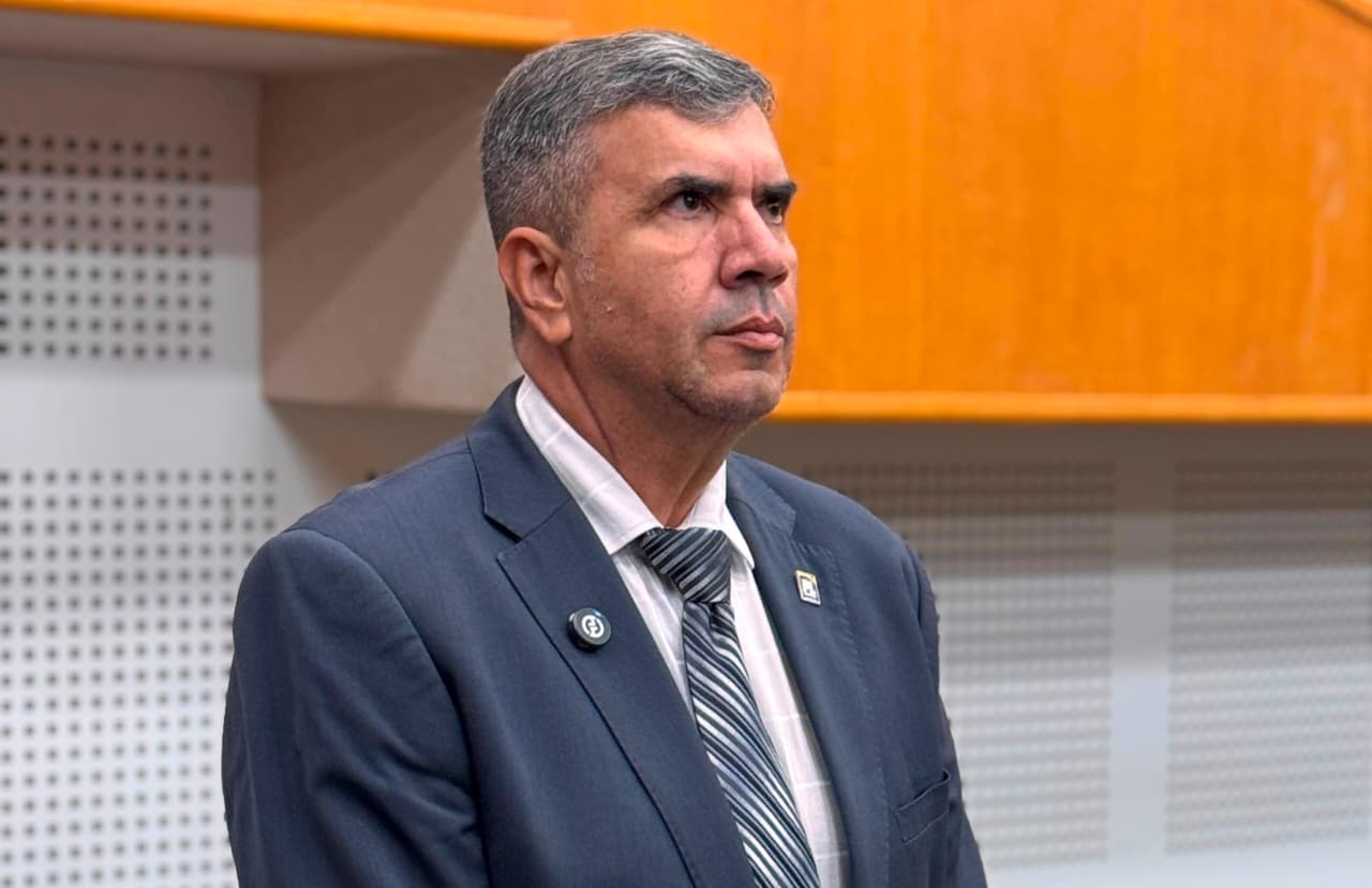 Urzêda propõe política contra maus-tratos nas escolas de Goiânia