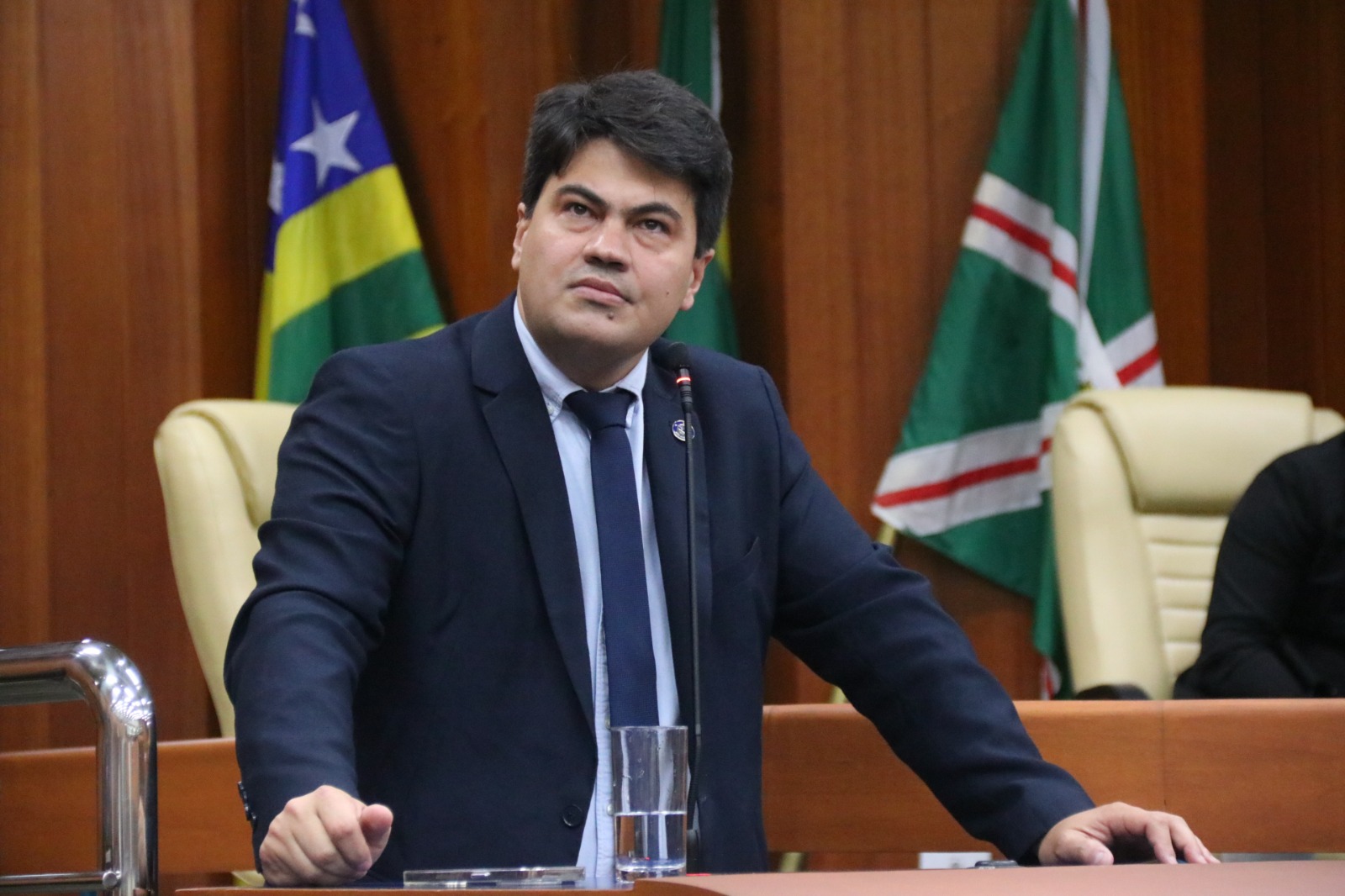 Vereador pode provocar demissão de 6 mil professores em Goiânia