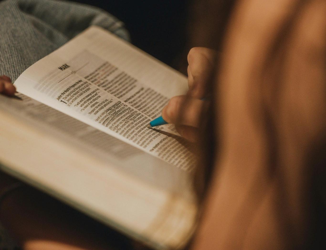 Texas aprova leitura obrigatória da Bíblia em escolas públicas