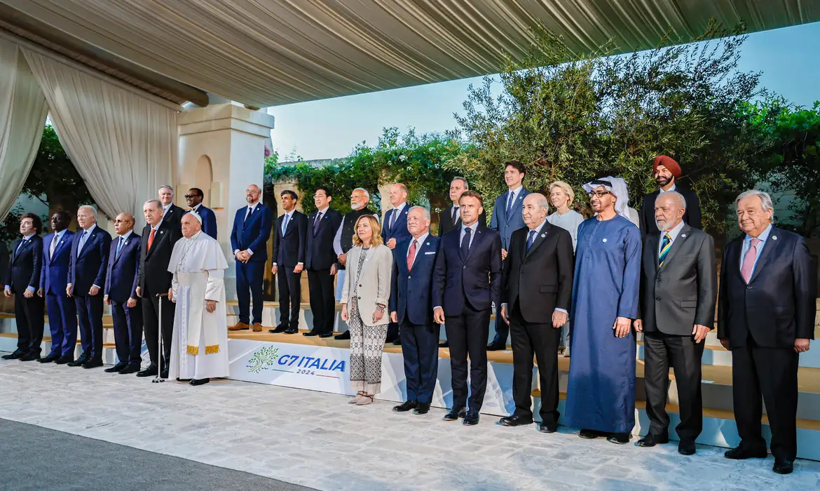 Lula vai ao G7 com tarifas dos EUA e veto europeu à carne na agenda