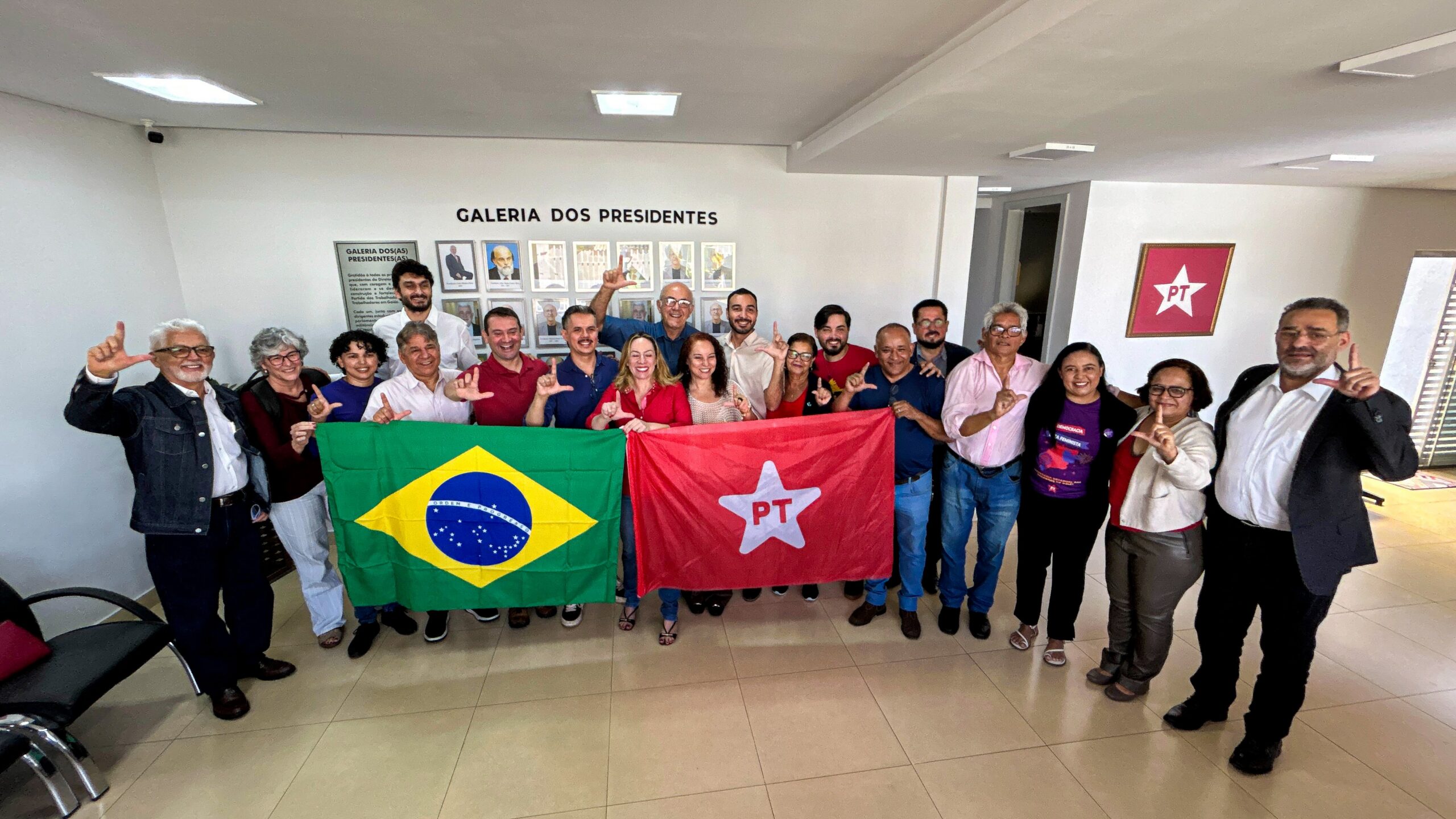 PT define Luis Cesar Bueno como pré-candidato ao governo de Goiás