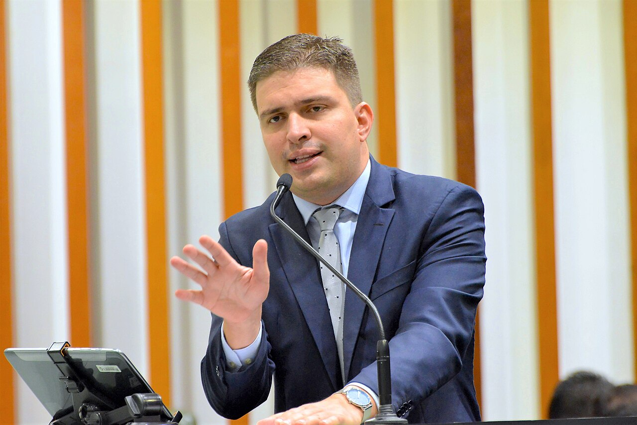 Delegado Humberto Teófilo recua do Senado e anuncia pré-candidatura a deputado federal