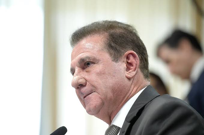 Vanderlan lidera rejeição ao Senado em Goiás, diz Paraná Pesquisas