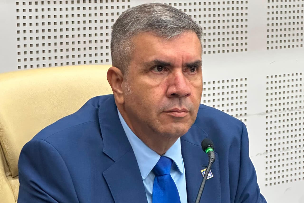 Câmara aprova projeto que autoriza spray de defesa para mulheres em Goiânia