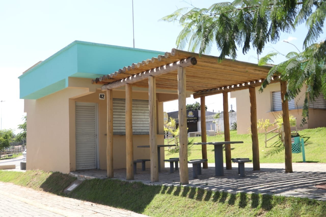 Senador Canedo divulga resultado da habilitação do credenciamento para quiosques públicos
