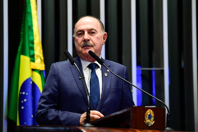 Dr. Zacharias empata na disputa pela segunda vaga no Senado e registra 27% de potencial eleitoral