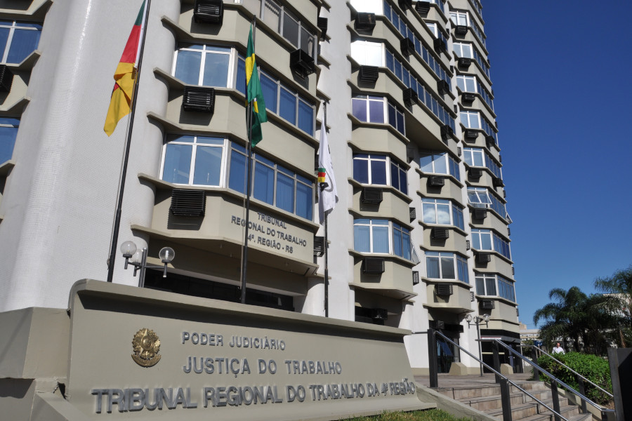 CCJ aprova reestruturação do quadro de pessoal do TRT da 4ª Região