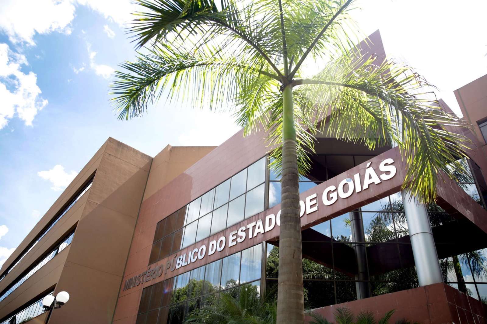 Fraude tributária: MPGO denuncia 76 pessoas por organização criminosa e lavagem de dinheiro